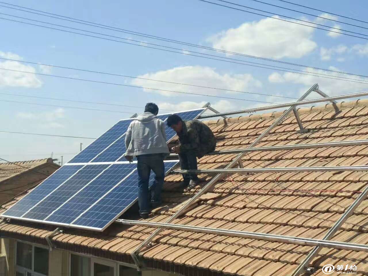 擁抱陽光，點亮未來 農村家用10kW分布式并網光伏電站全解析