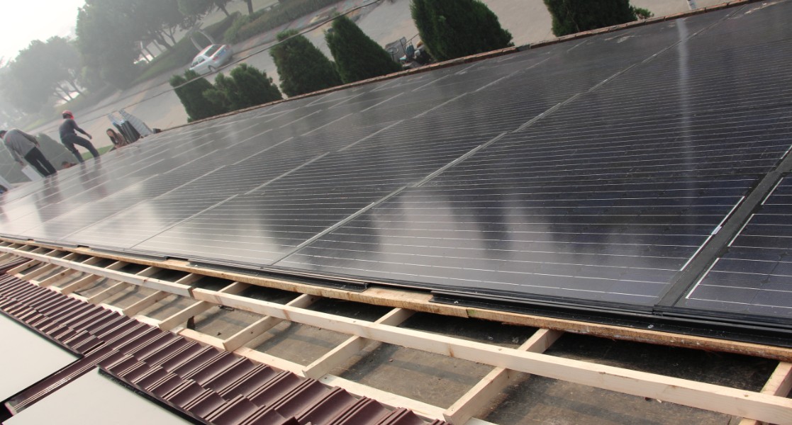 江蘇友科太陽能科技 光伏建筑一體化BIPV屋面一站式服務的領航者